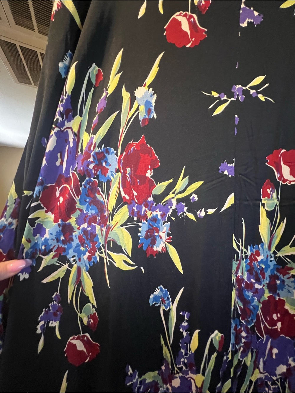 Trays Diva Black Floral Caftan - Picture 7 of 8